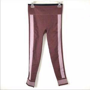 Fabletics M leggings High-Waisted pink 7/8 26 inseam